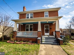 725 Lee Ave, Fredericksburg, VA 22401