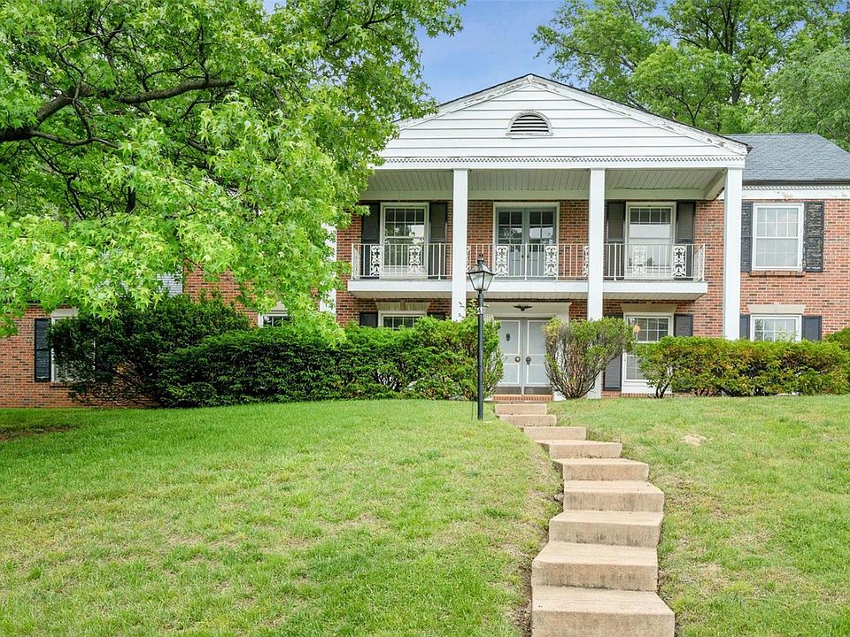 1st image of 48 Lake Forest Dr