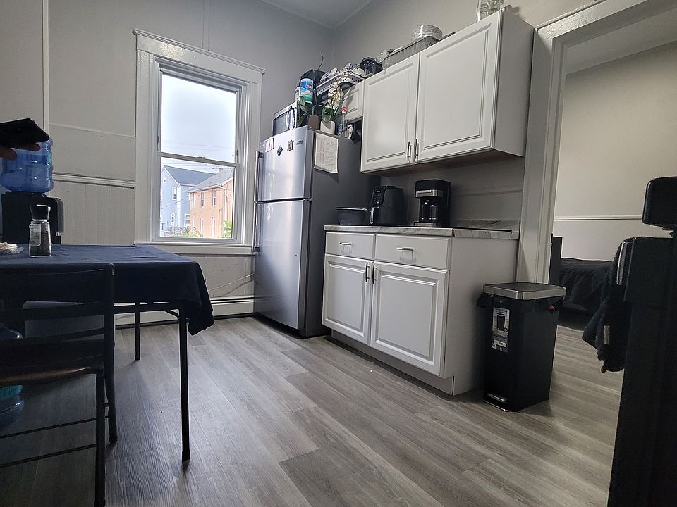 1st image of 5 Church St #2