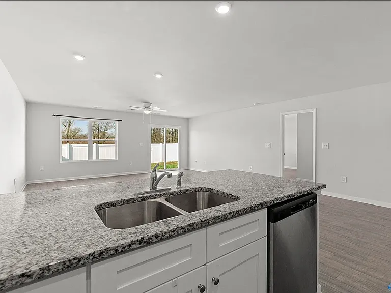 301 County Road 1700 — Photo 14