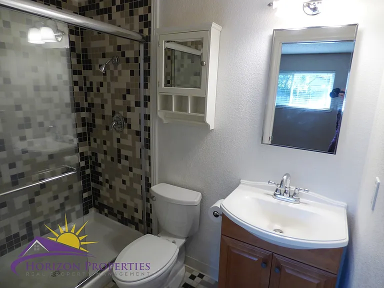 7928 Garry Oak Dr — Photo 16