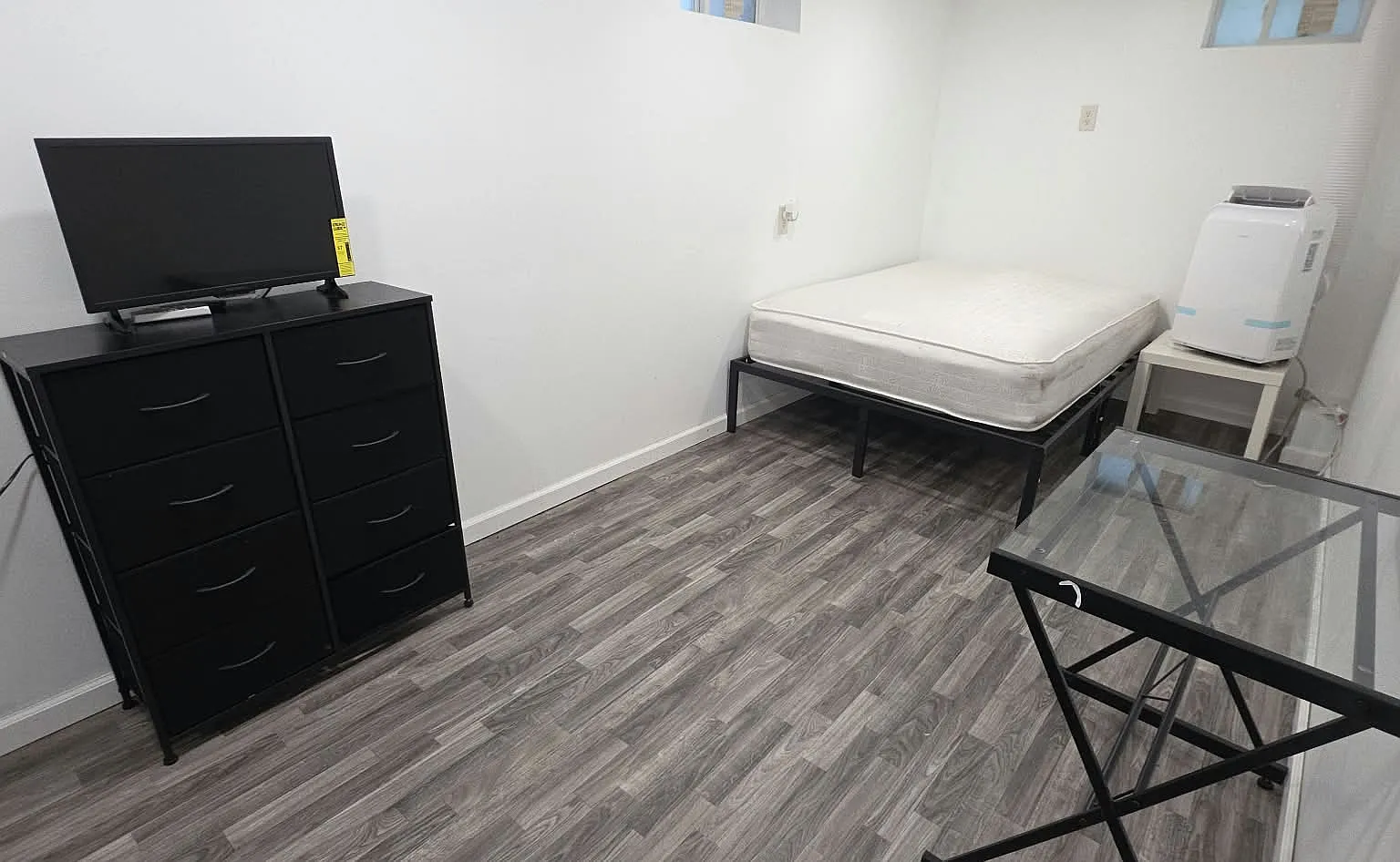 1 bed, 720 sqft, $750 — Photo 3