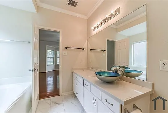 20607 Providence Point Dr — Photo 17