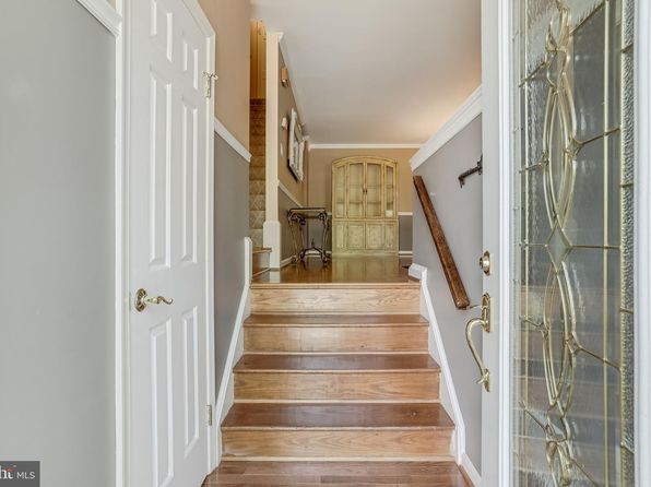 219 Beacon Dr