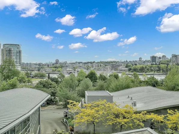 1408 Strathmore Mews #601, Vancouver, BC V6Z 3A9