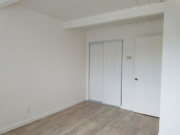 4th image of 62 Paloma Ave APT C