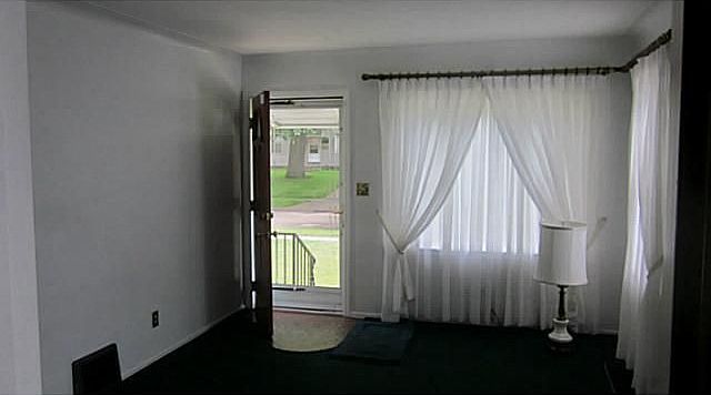2nd image of 2841 Elsie Ave