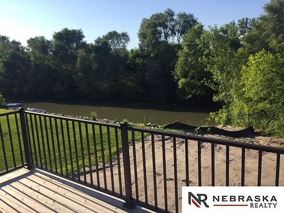 2nd image of 2606 Fountain Cir