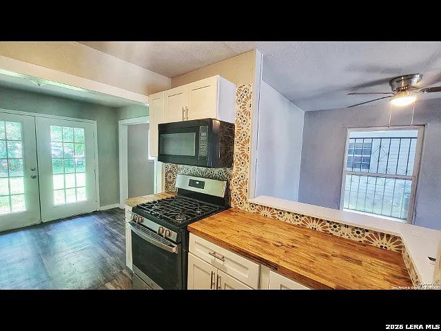 527 Valley Park Dr — Photo 4