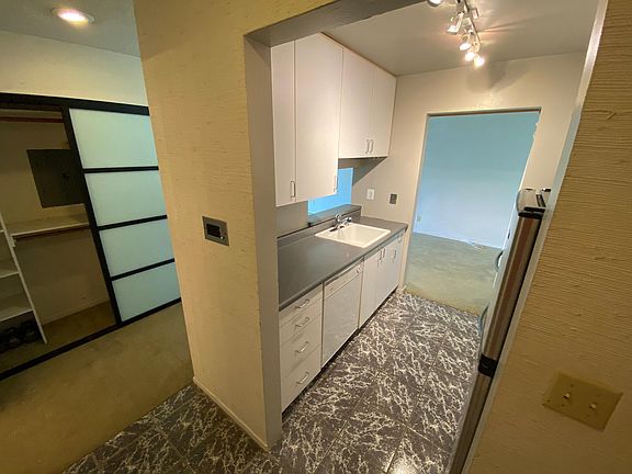 4th image of 135 Red Rock Way APT L202