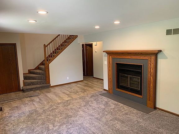 2nd image of 3685 N Chamlin Dr