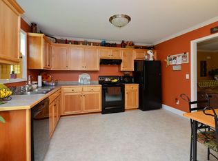 1431 Lakeside Ave, Burlington, NC 27217