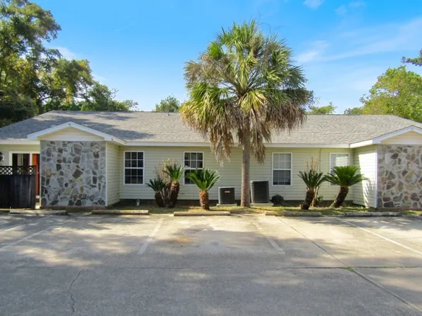 601 N 61st Ave APT D, Pensacola, FL 32506