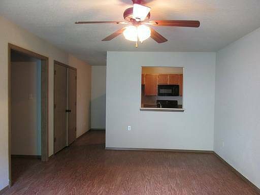 4th image of 1716 Lexington Ave #1718