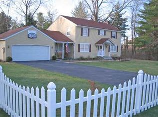 48 Easterly St, Gloversville, NY 12078