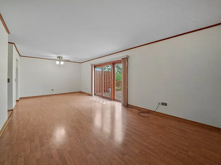 808 Shakespeare Dr — Photo 6