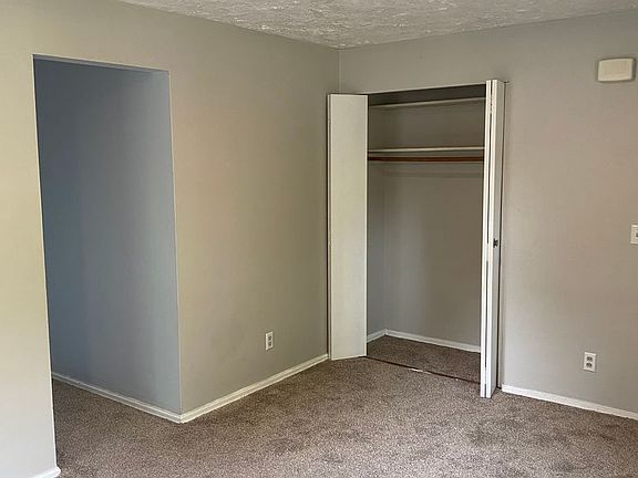 3rd image of 6305 Meis Ave #4