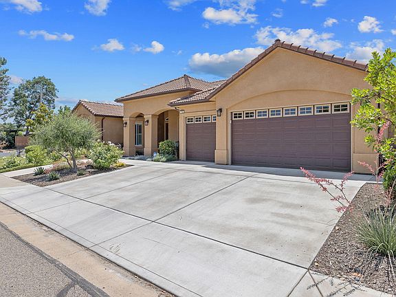 2nd image of 710 Olivewood Drive