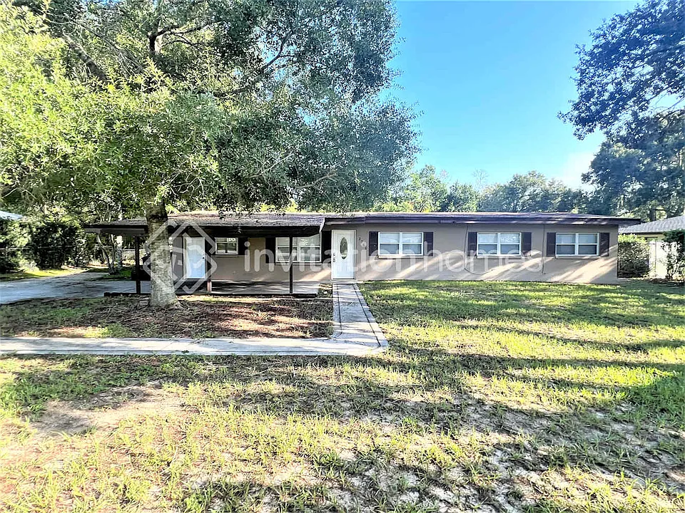 2260 Charlotte Dr