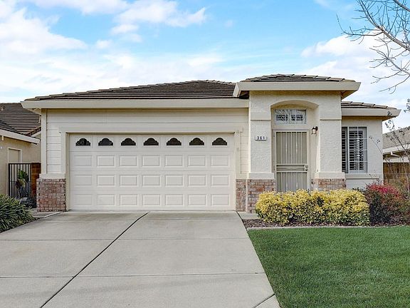 2nd image of 361 Bartlett Lane