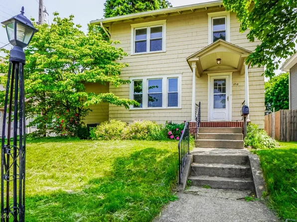 1718 Frazer Ave NW, Canton, OH 44703