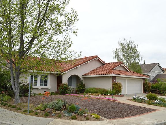 2nd image of 1157 Valley Quail Cir
