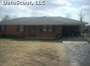 2829 Old Uniontown Rd, Van Buren, AR 72956