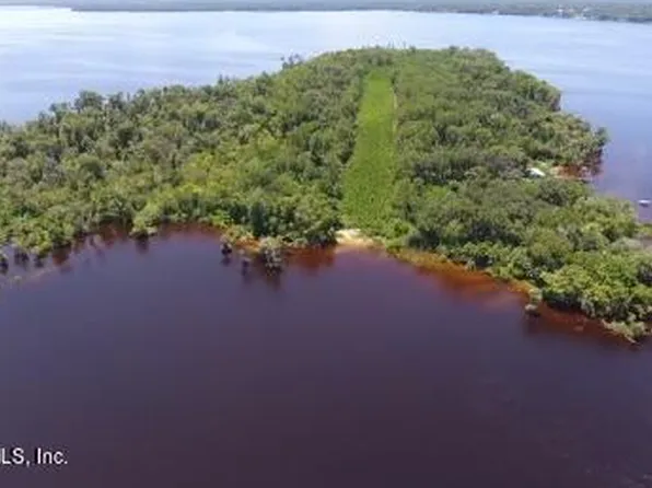 100 BEAR, Crescent City, FL 32112