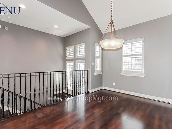 4th image of 5008 Schuler St