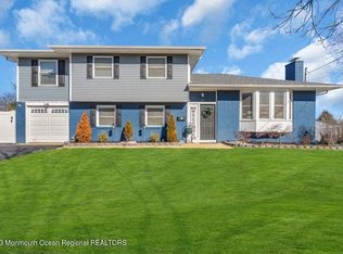 18 Lexington Rd, Howell, NJ 07731