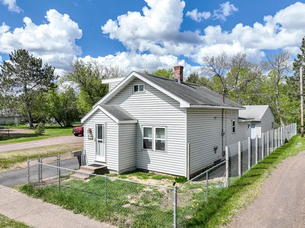 611 Laurel St, Cloquet, MN 55720