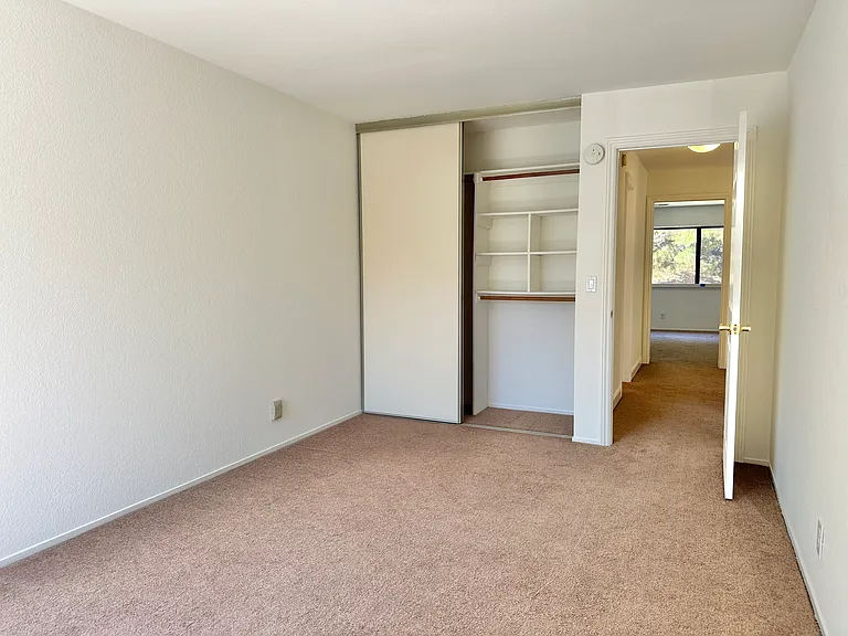 768 Rose Dr — Photo 44