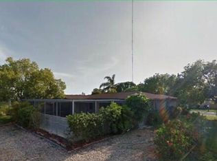 1822 Sprint Ln, Holiday, FL 34691