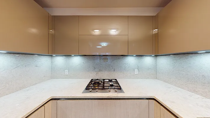 Sold by Diamond Real, Inc. | media 9