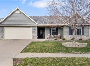 2049 Sherman Dr, Iowa City, IA 52240