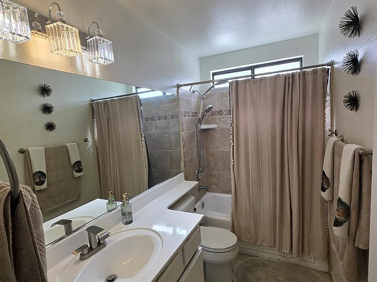 1037 E Avenue K6 — Photo 7