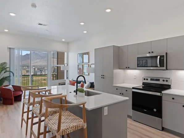 188 N 800th St E #2, American Fork, UT 84003