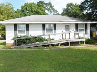 138 Hunter Cir, Fayetteville, NC 28304