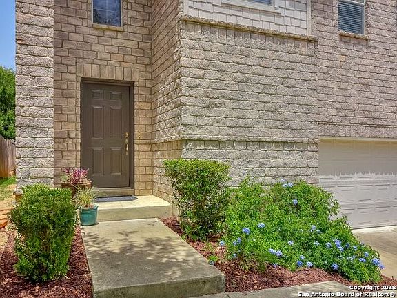 2nd image of 5419 Tomas Cir