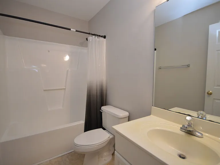 3319 Philmont Dr — Photo 24