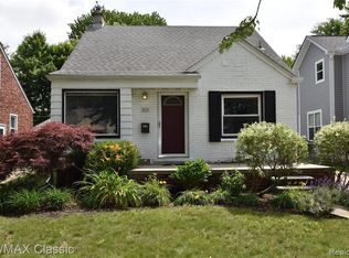 301 S Minerva Ave, Royal Oak, MI