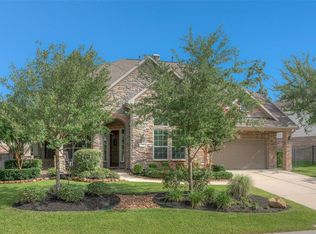 98 E Canyon Wren Cir, The Woodlands, TX 77389
