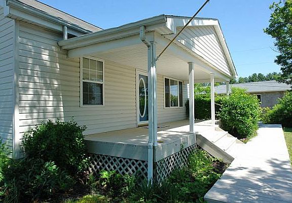 5th image of 102 Gibsondale Dr