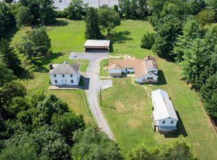 38-39-51 Karns Ct, Martinsburg, WV 25401