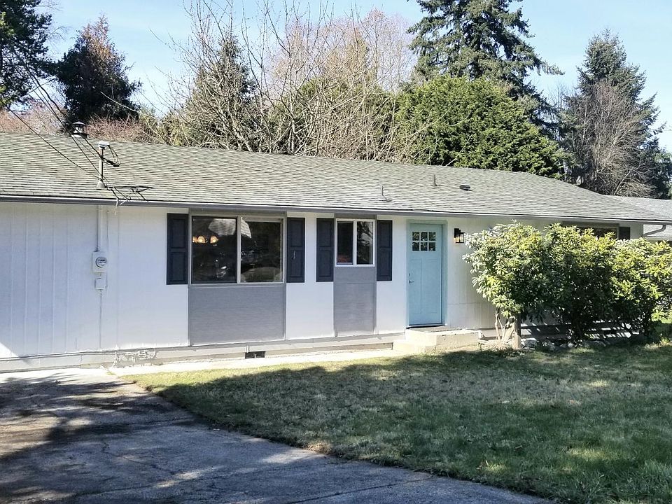 1st image of 27163 Meadow Cir NE