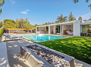 16041 Jeanne Ln, Encino, CA 91436