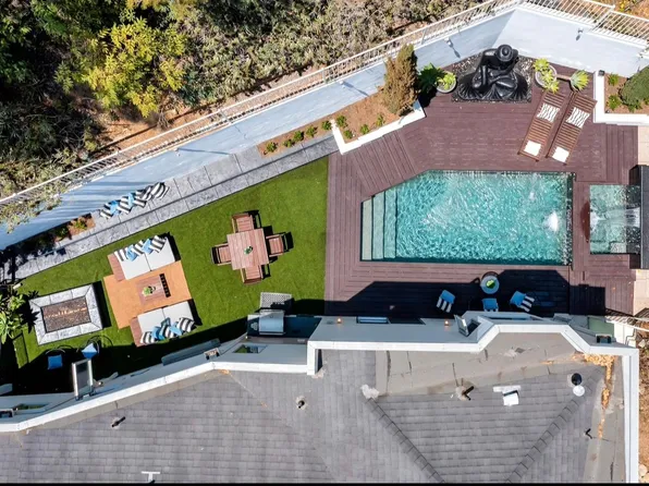 1663 N Crescent Heights Blvd, Los Angeles, CA 90069