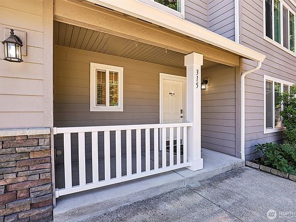 4th image of 315 NW 96th Street