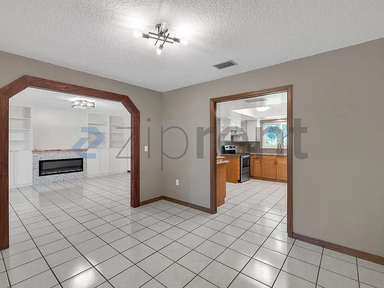 5371 Crooked Oak Cir — Photo 7
