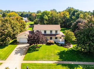 6458 Pleasant Valley Dr SW, Byron Center, MI 49315